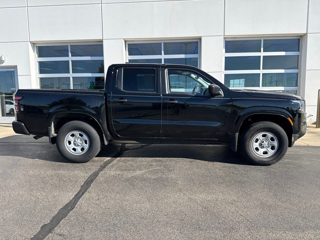 Used 2024 Nissan Frontier S w/ S Utility Package AWD/4WD image 3