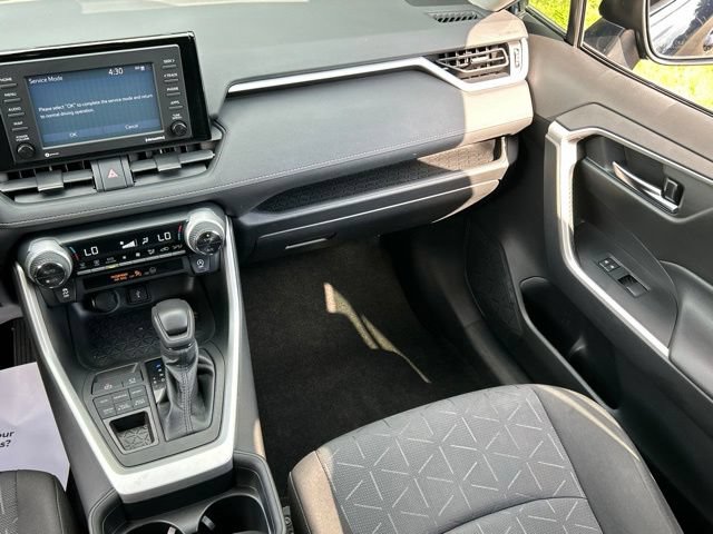 Used 2020 Toyota RAV4 XLE w/ All Weather Liner Package AWD/4WD image 48