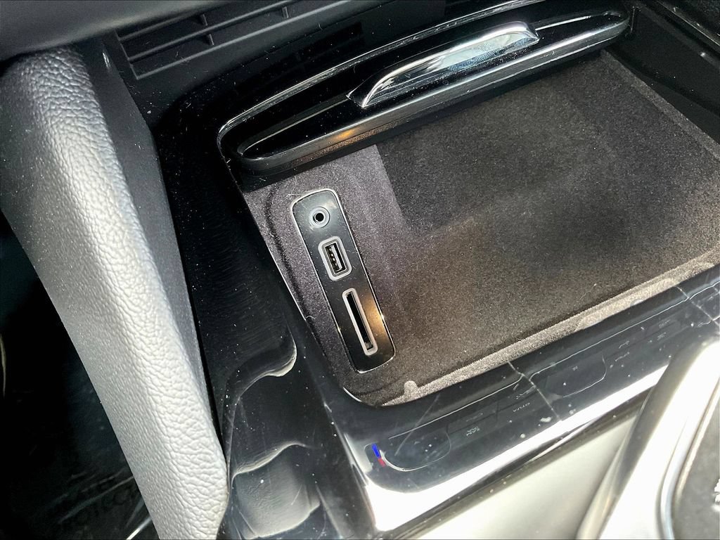 Used 2022 Maserati Levante GT AWD/4WD image 16