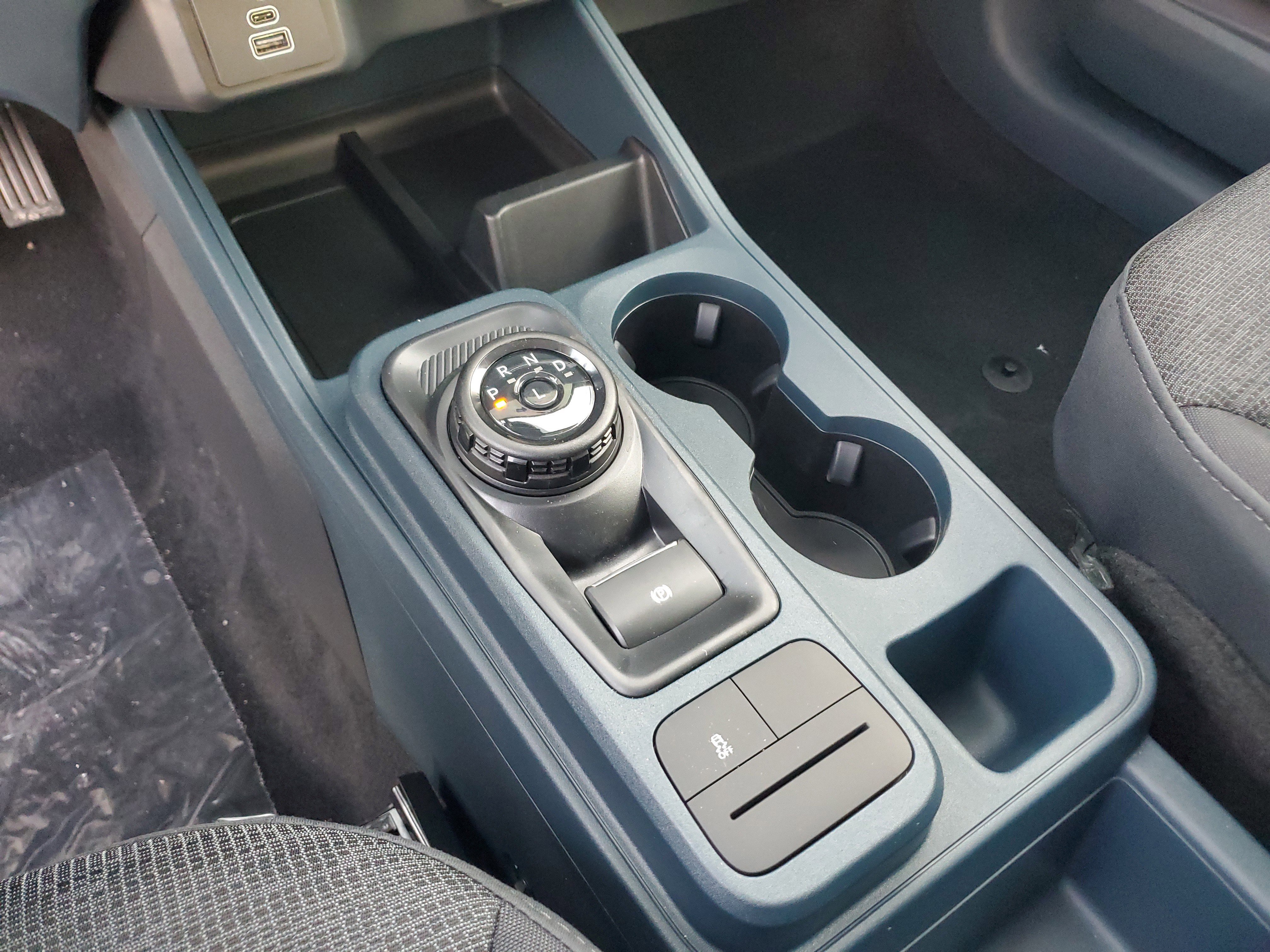 New 2025 Ford Maverick XL w/ Equipment Group 101A image 19