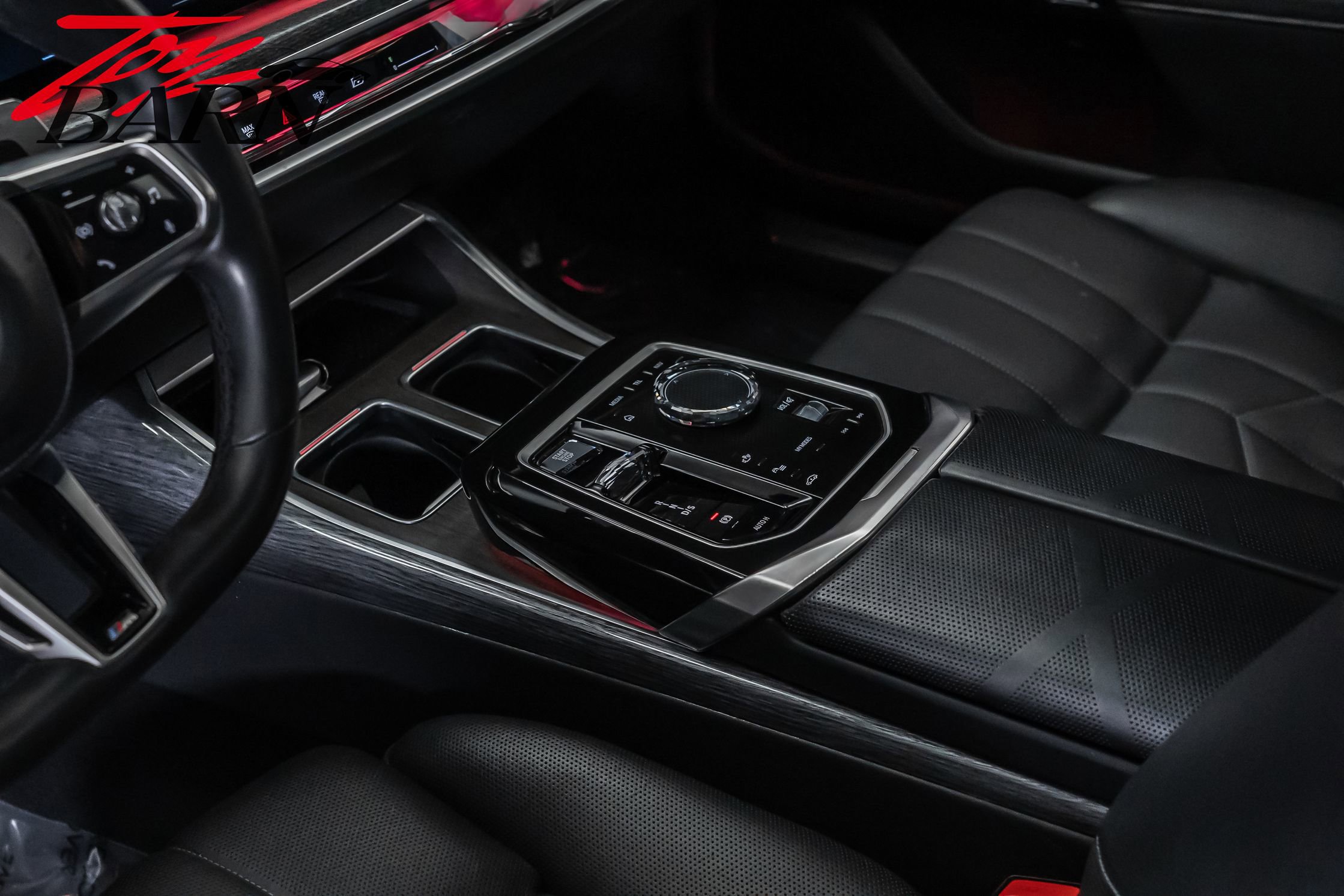 Used 2024 BMW 760i xDrive w/ Executive Package image 29