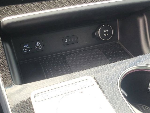 Used 2025 Genesis GV80 3.5T e-SC image 38