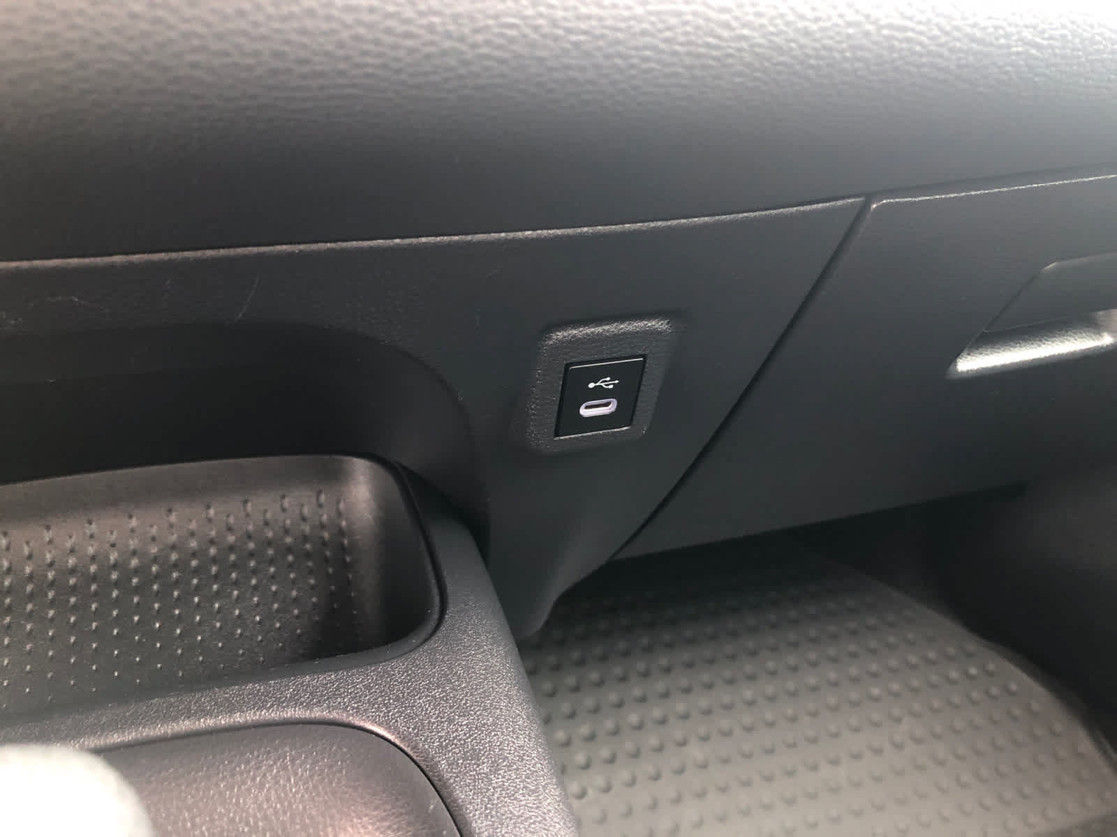 Certified 2025 Toyota Corolla LE FWD image 14