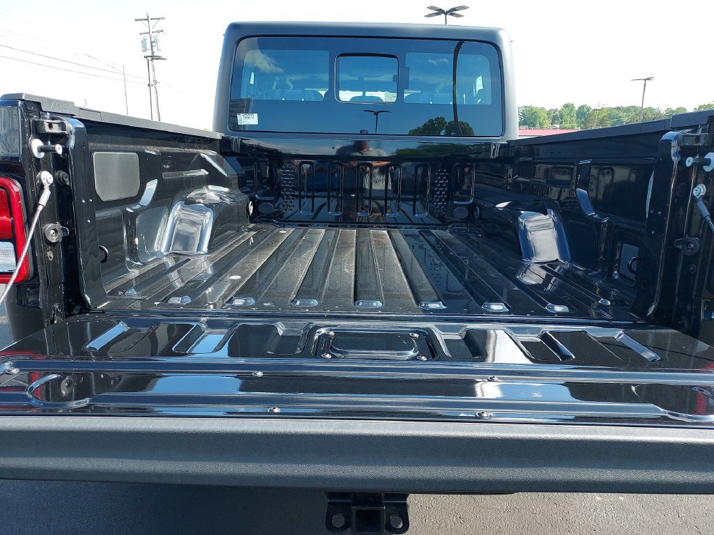 New 2026 Jeep Gladiator Sport AWD/4WD image 29