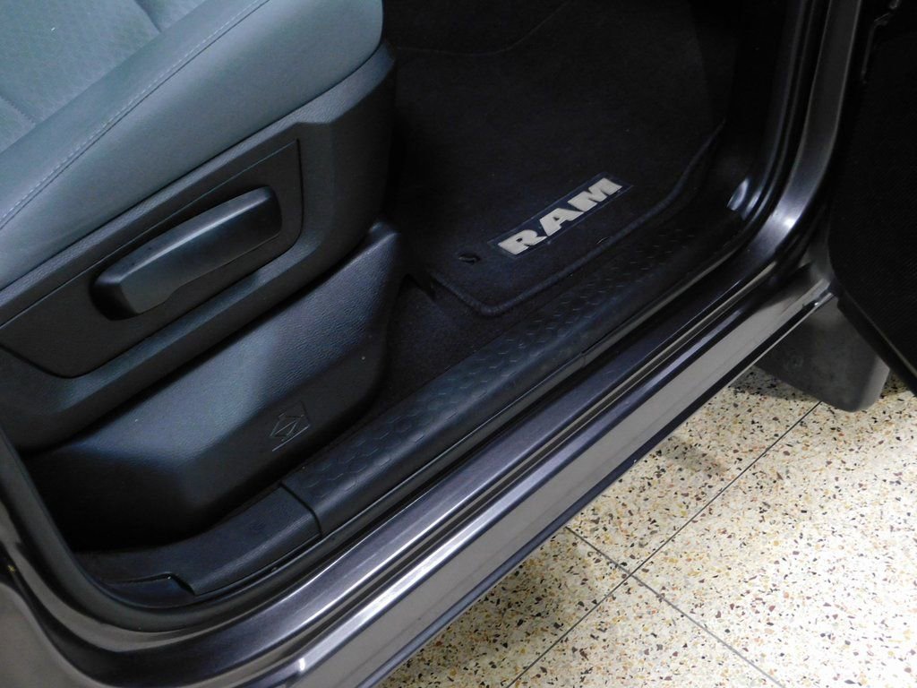 Used 2019 RAM 1500 Express image 90