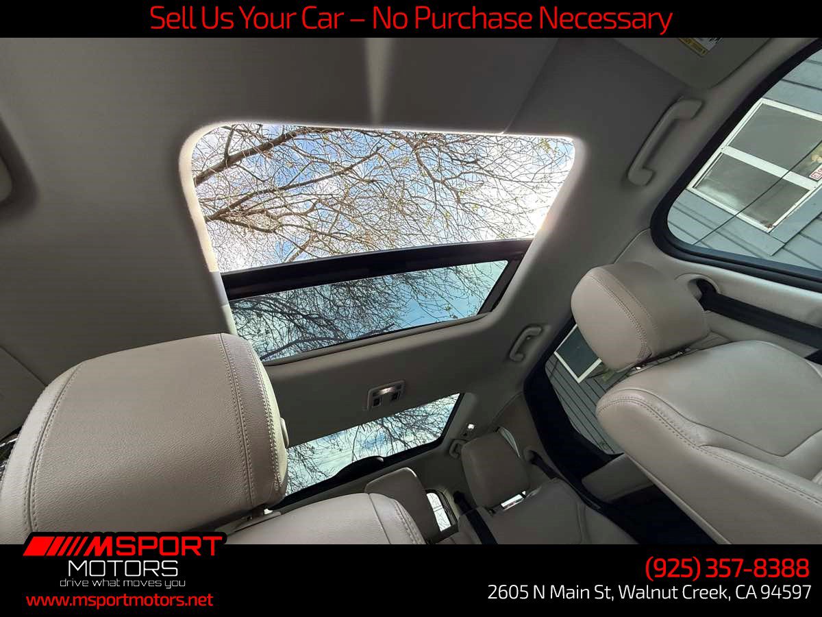 Used 2018 Land Rover Discovery HSE AWD/4WD image 19