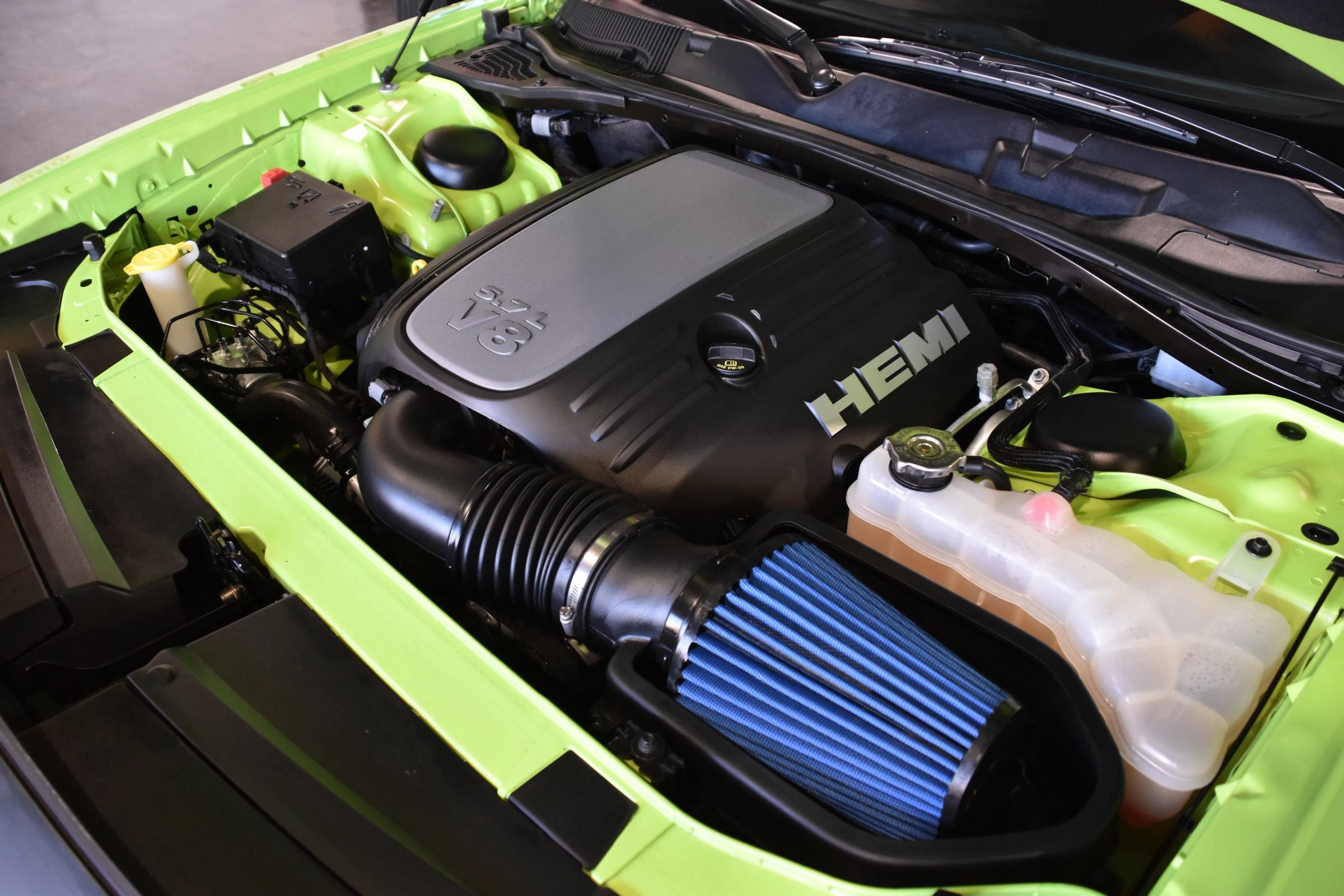 Used 2023 Dodge Challenger R/T w/ T/A Package RWD image 17