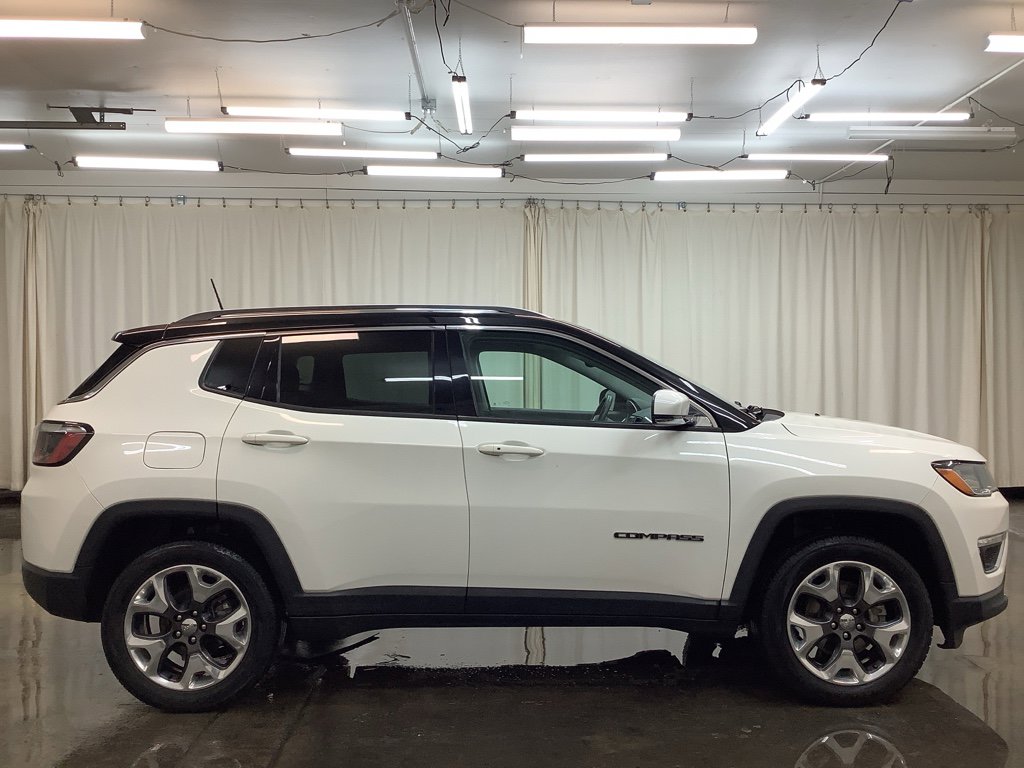 Used 2021 Jeep Compass Limited w/ Sun and Sound Group image 5