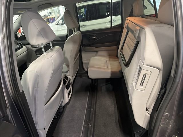 Used 2020 Honda Ridgeline RTL-E image 12
