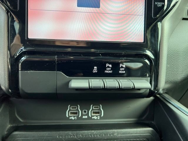 Used 2025 RAM 1500 Laramie AWD/4WD image 26