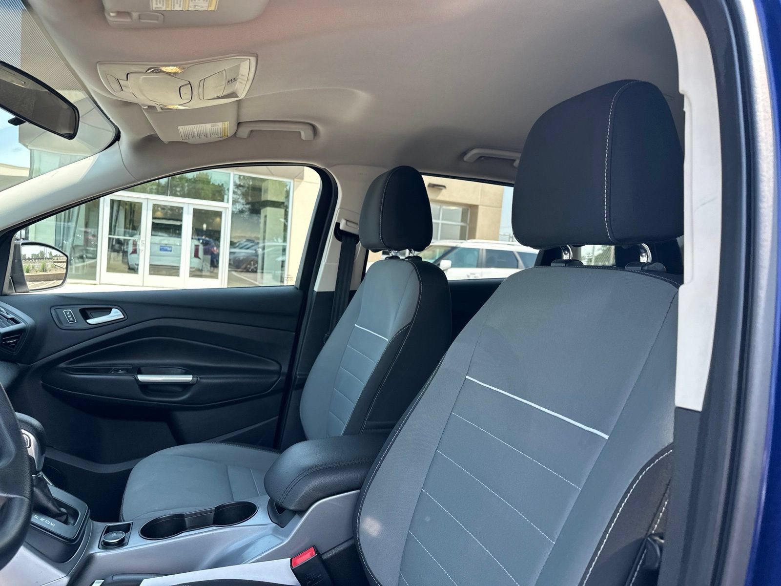 Used 2015 Ford Escape SE FWD image 13