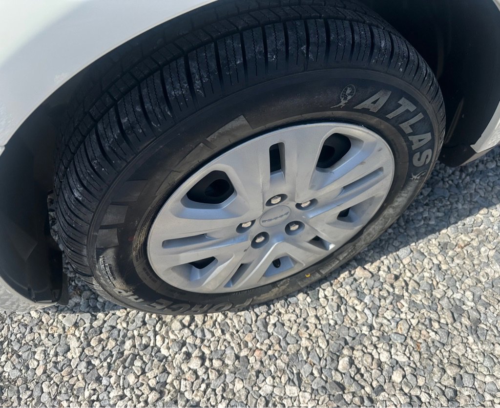 Used 2017 Dodge Journey SE w/ Flexible Seating Group image 20