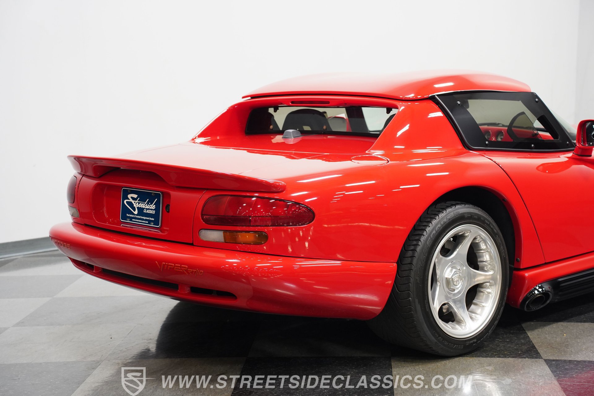 Used 1994 Dodge Viper RT/10 RWD image 25