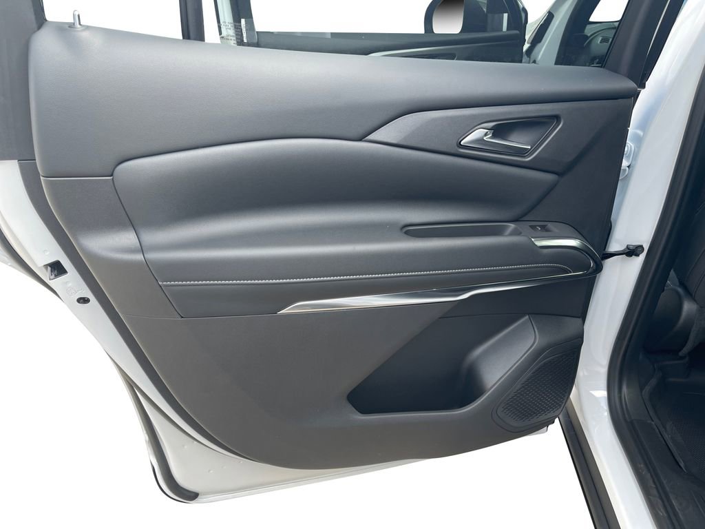 New 2026 Chevrolet Traverse LT w/ Driver Confidence Package image 23