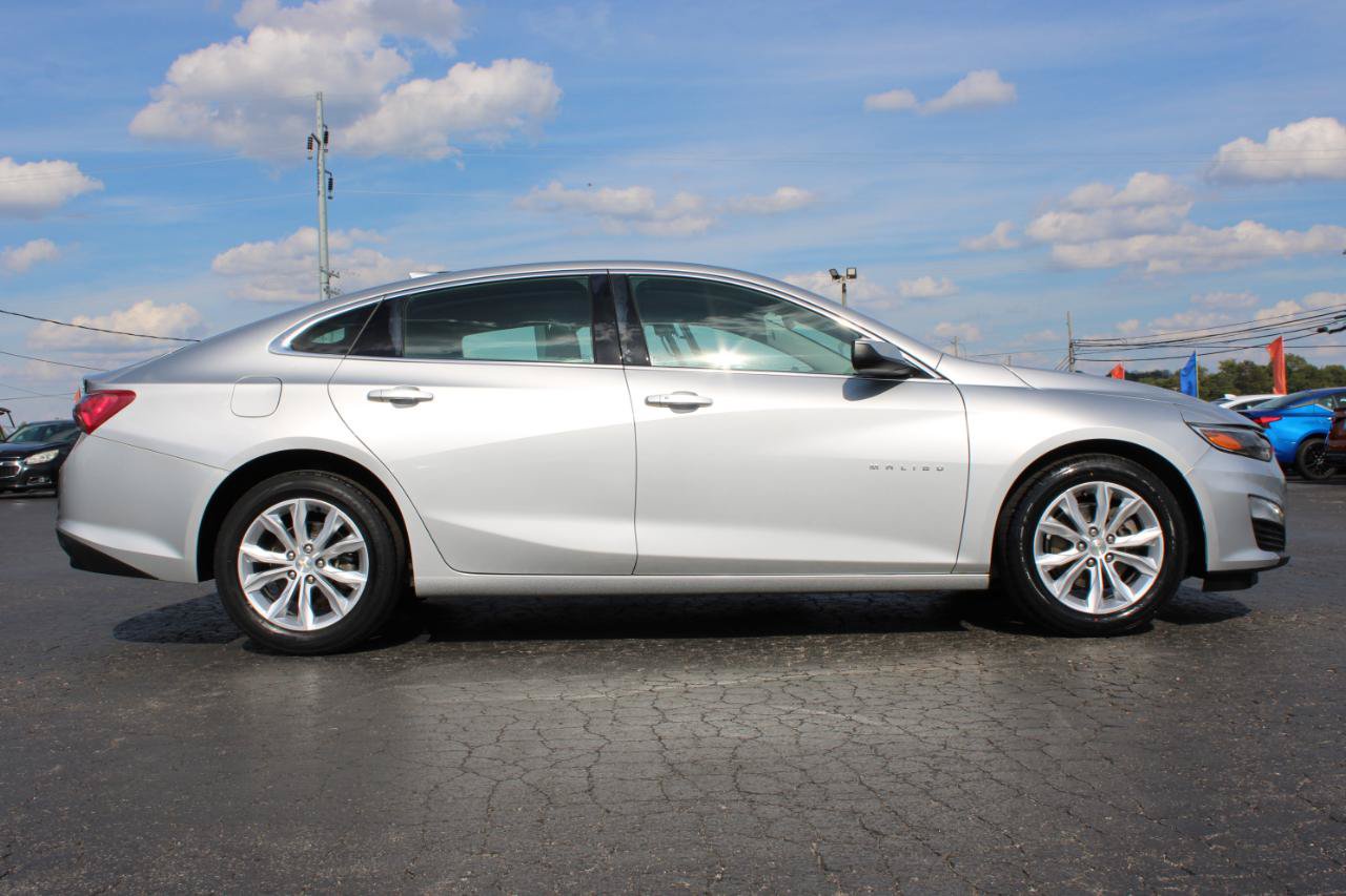 Used 2020 Chevrolet Malibu LT FWD image 3