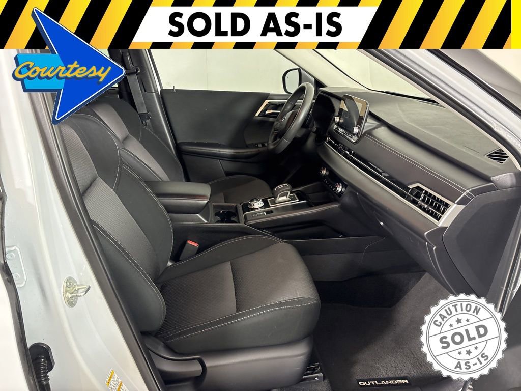 Used 2022 Mitsubishi Outlander ES image 14