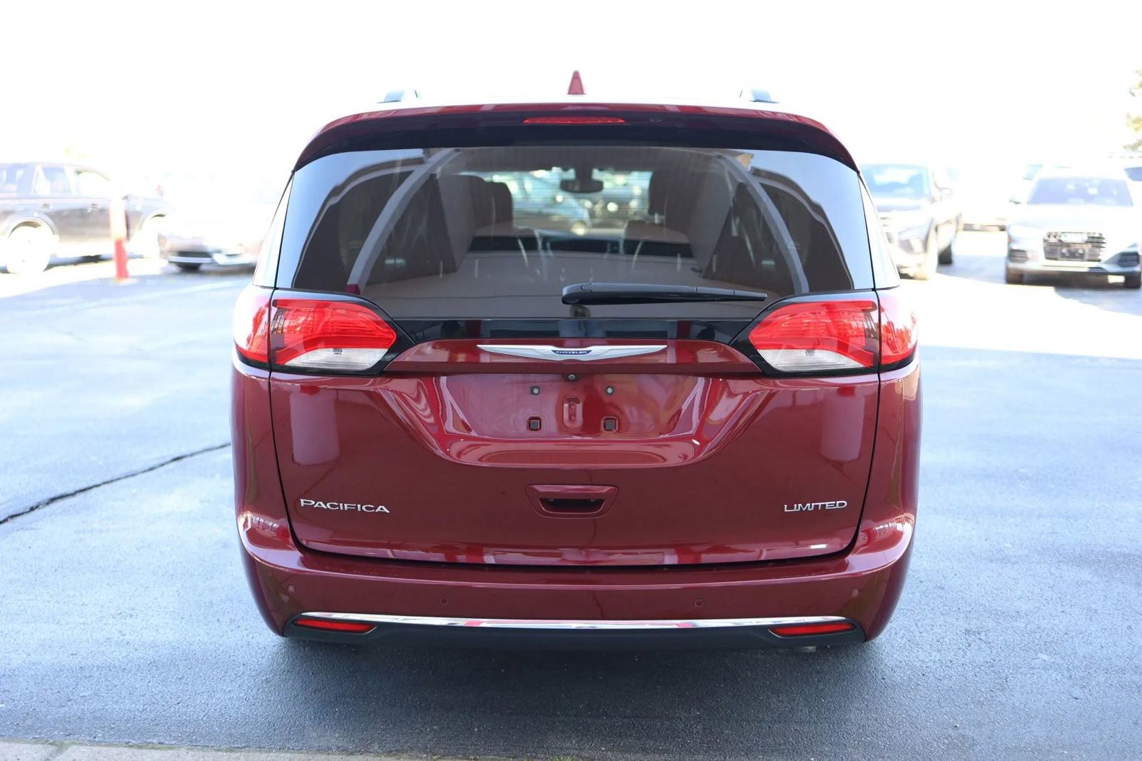 Used 2019 Chrysler Pacifica Limited FWD image 6