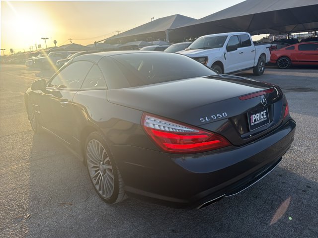 Used 2013 Mercedes-Benz SL 550 image 2