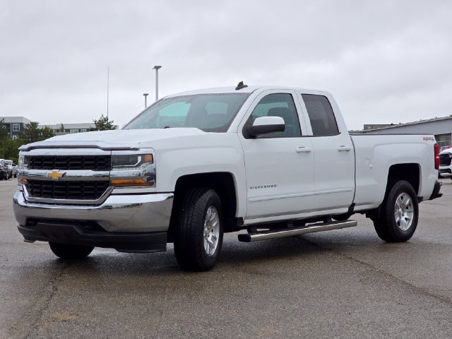Used 2018 Chevrolet Silverado 1500 LT AWD/4WD image 24