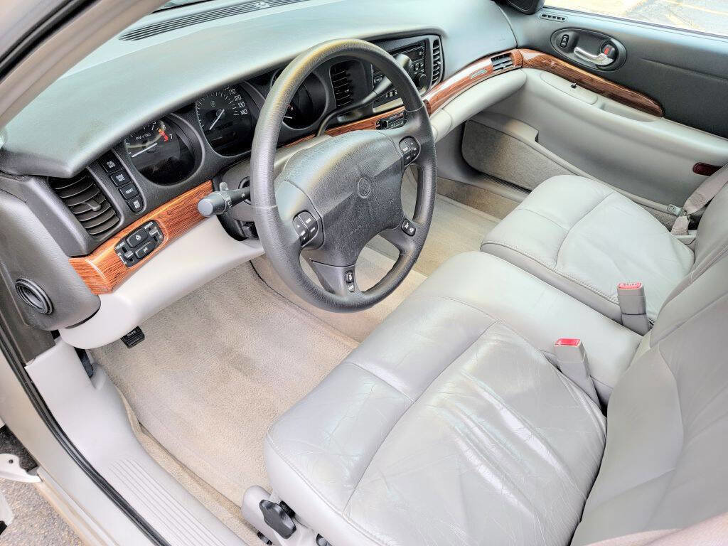 Used 2004 Buick Le Sabre Custom w/ Platinum Edition FWD image 8