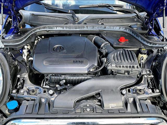 Used 2021 MINI Cooper 4-Door Hardtop image 11