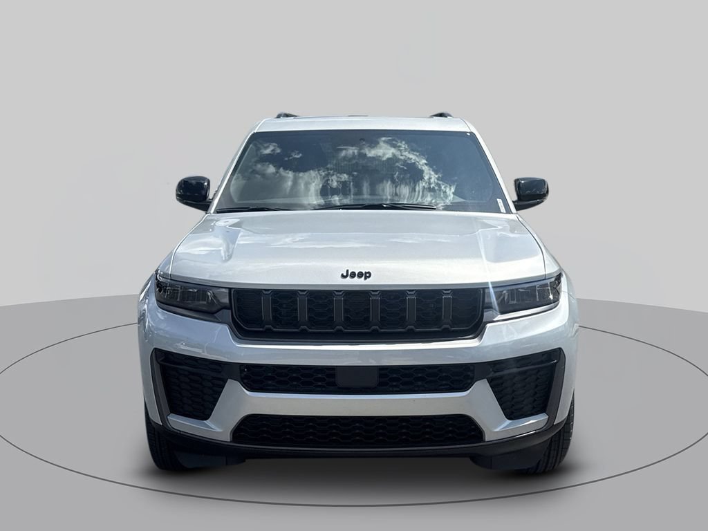 New 2026 Jeep Grand Cherokee Altitude RWD image 8