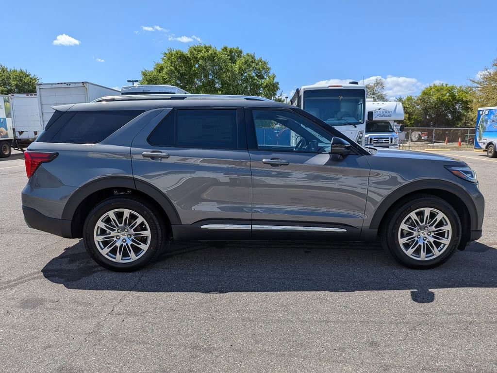 New 2026 Ford Explorer Platinum RWD image 5