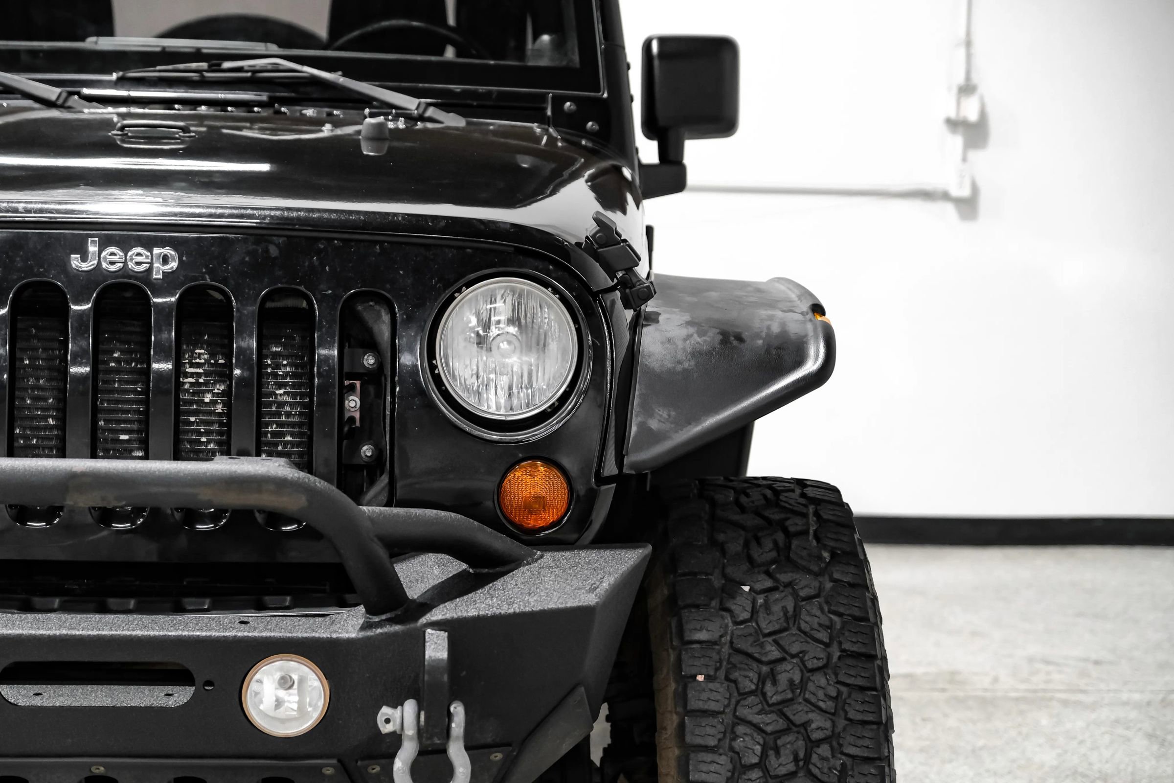 Used 2013 Jeep Wrangler Unlimited Sport AWD/4WD image 43