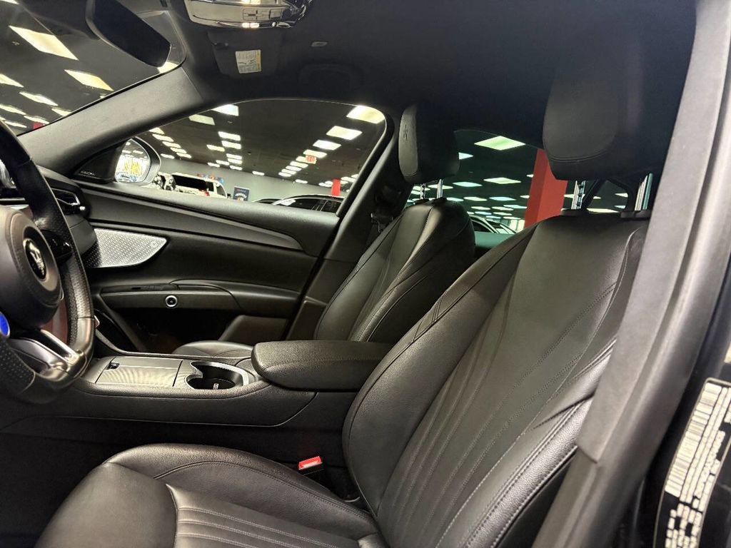 Used 2024 Maserati Grecale GT image 35