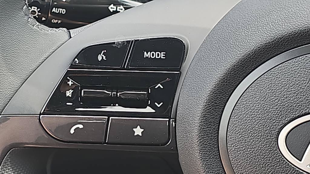 New 2026 Hyundai Elantra Sport FWD image 22