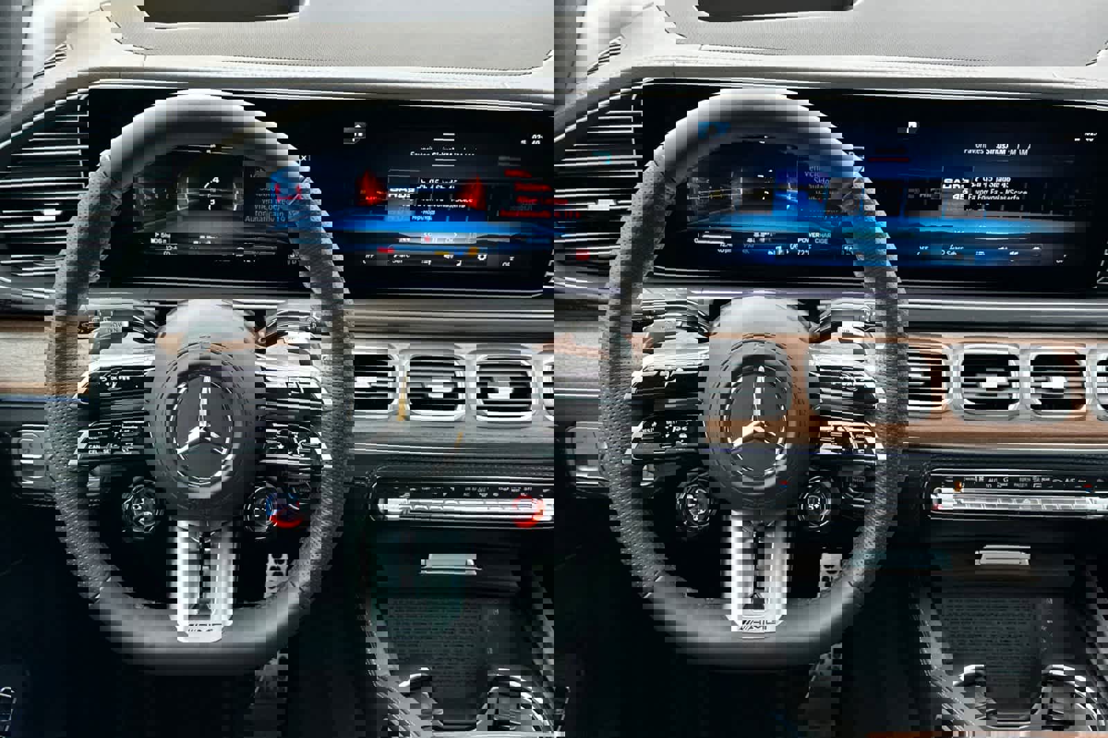 New 2026 Mercedes-Benz GLE 53 AMG 4MATIC image 13