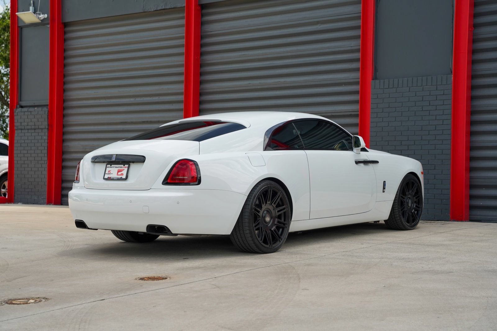 Used 2019 Rolls-Royce Wraith RWD image 12