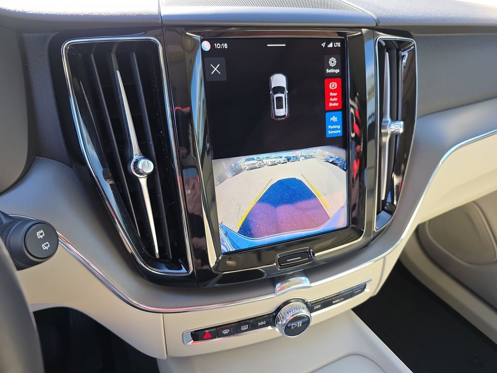 Used 2025 Volvo XC60 T8 Core w/ Protection Package Premier image 34