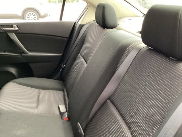 Used 2013 MAZDA MAZDA3 i SV FWD image 14
