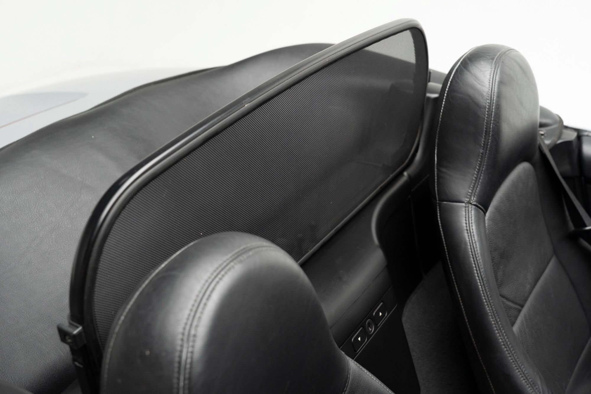 Used 1997 BMW Z3 1.9 RWD image 47
