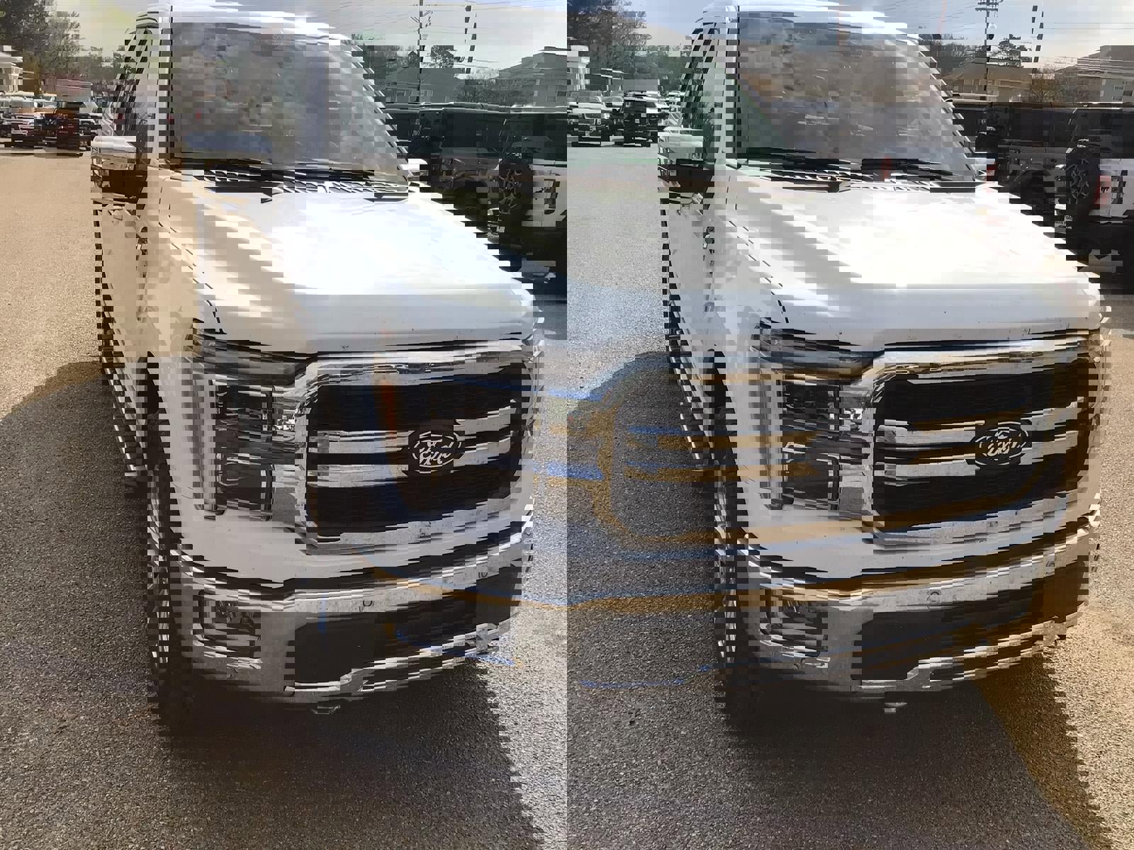 Used 2024 Ford F150 Lariat w/ FX4 Off-Road Package image 6