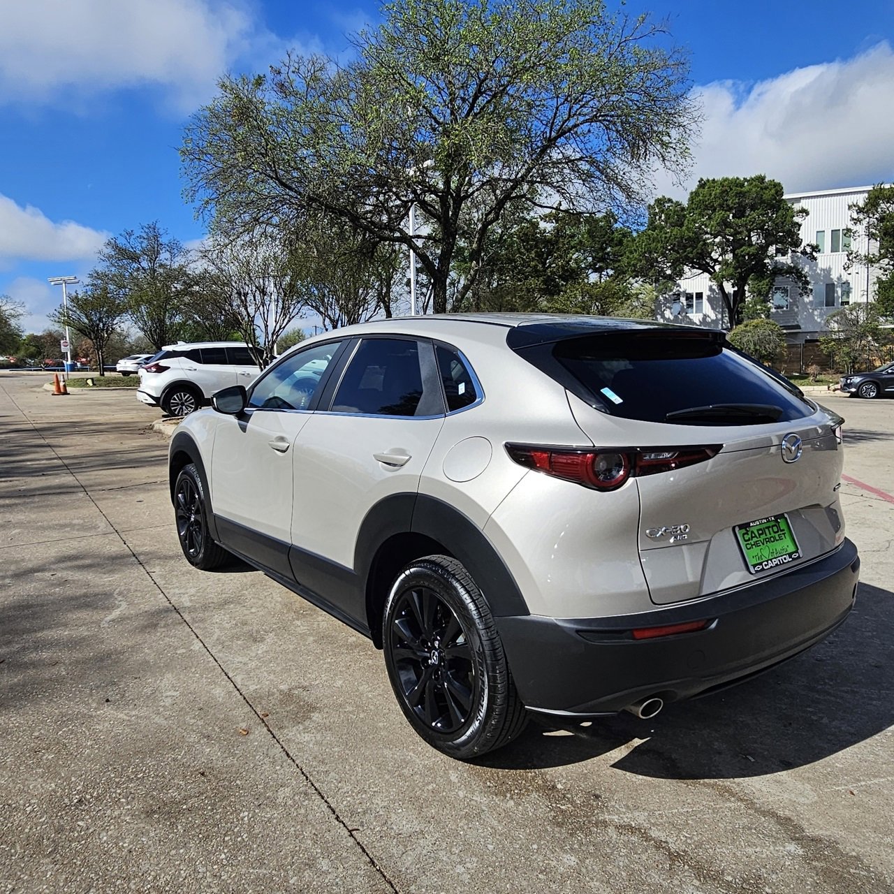 Used 2024 MAZDA CX-30 AWD 2.5 S w/ Select Sport Pkg image 6
