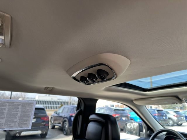 Used 2016 Dodge Durango Limited w/ Premium Group image 20