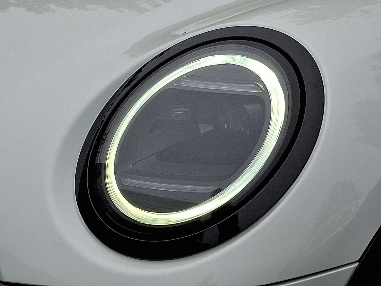 Certified 2026 MINI Cooper 4-Door Hardtop FWD image 7