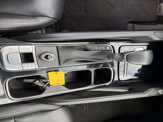 Used 2025 Kia Telluride S FWD image 30
