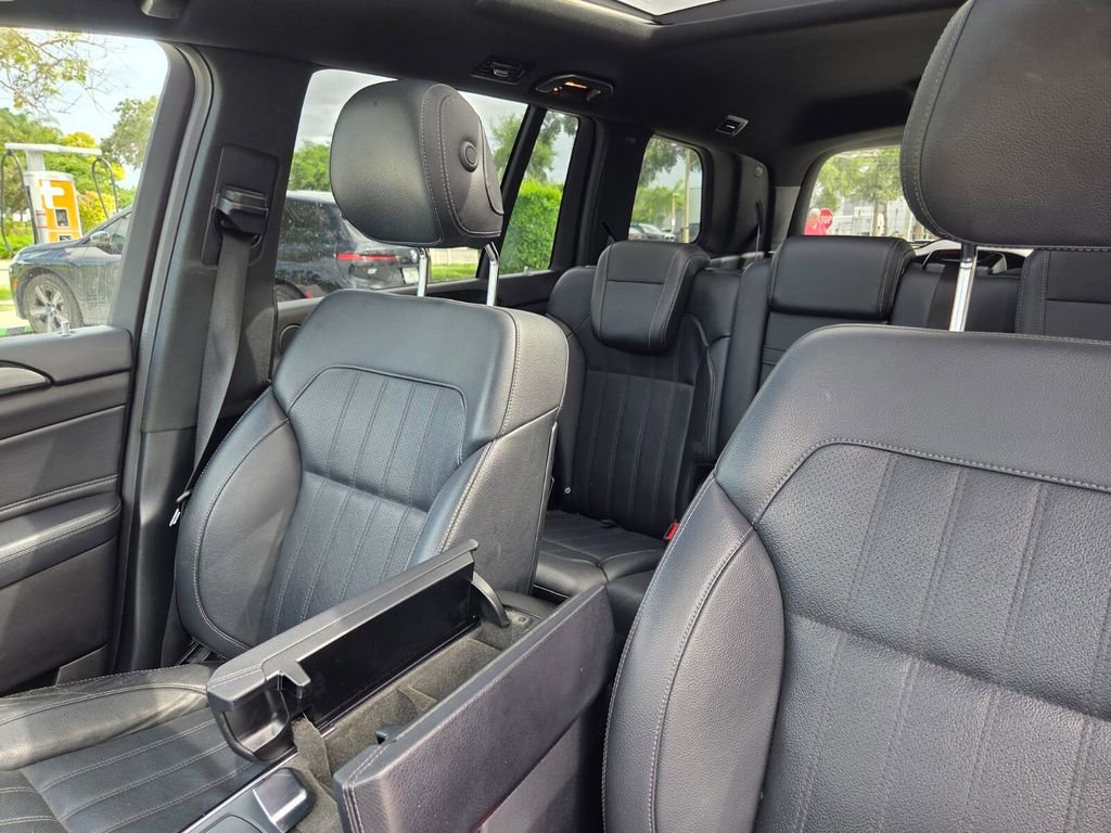 Used 2019 Mercedes-Benz GLS 450 4MATIC image 25