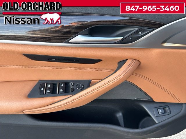 Used 2023 BMW 530i xDrive w/ Premium Package AWD/4WD image 9