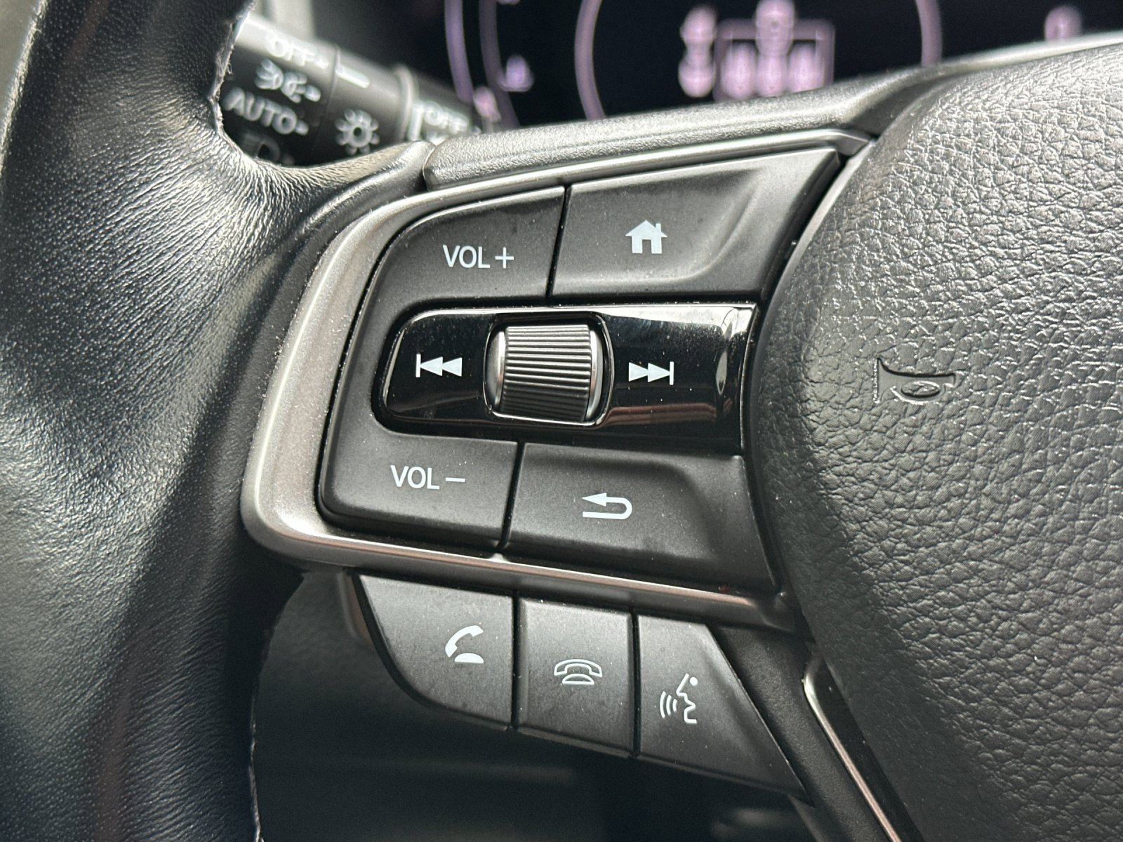 Used 2022 Honda Accord Sport image 26