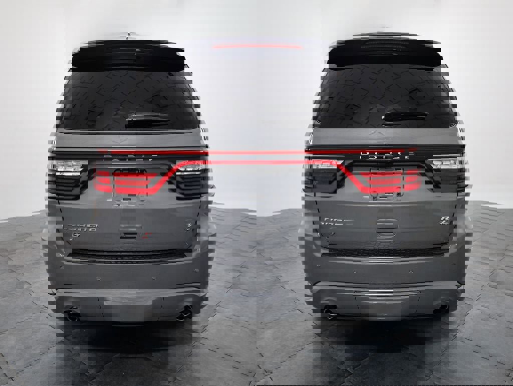 Used 2022 Dodge Durango R/T w/ Trailer Tow Group IV image 5