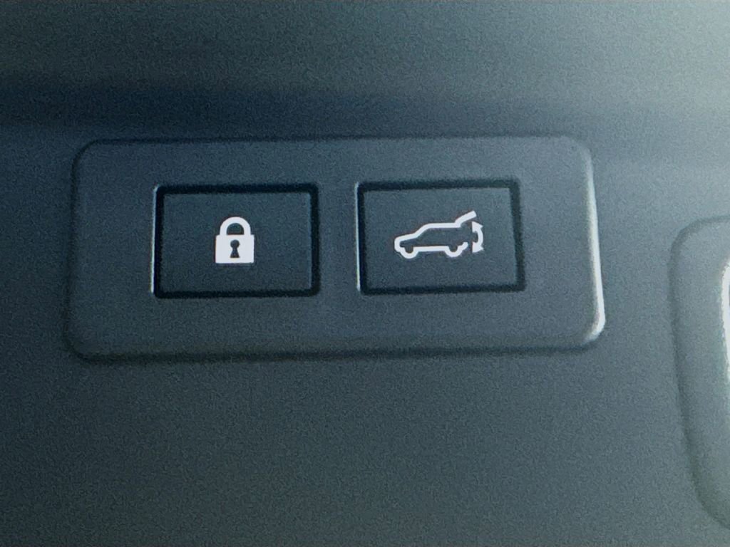 Certified 2026 Subaru Outback Premium image 32