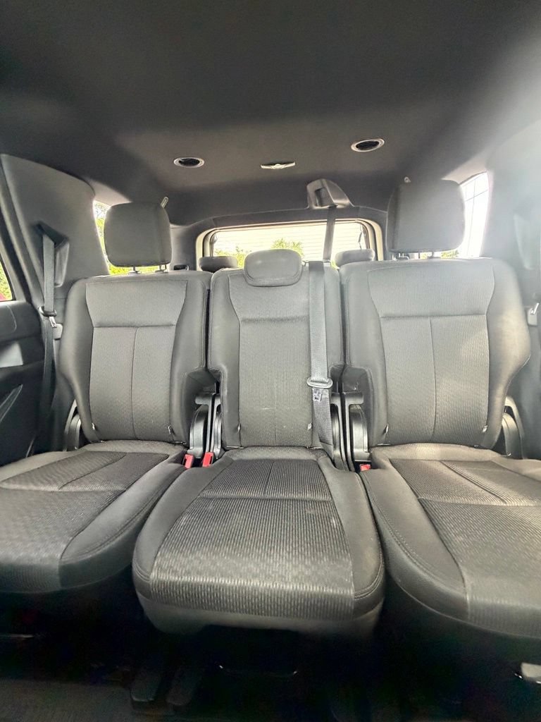 Used 2018 Ford Expedition XLT AWD/4WD image 18