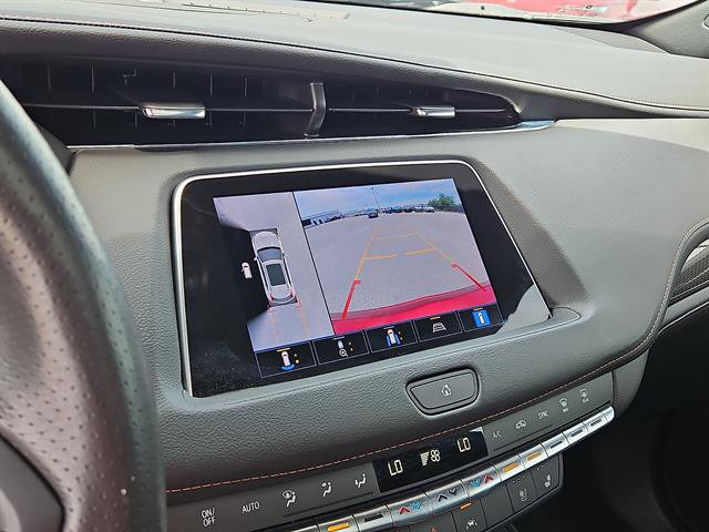 Used 2023 Cadillac XT4 Sport AWD/4WD image 17