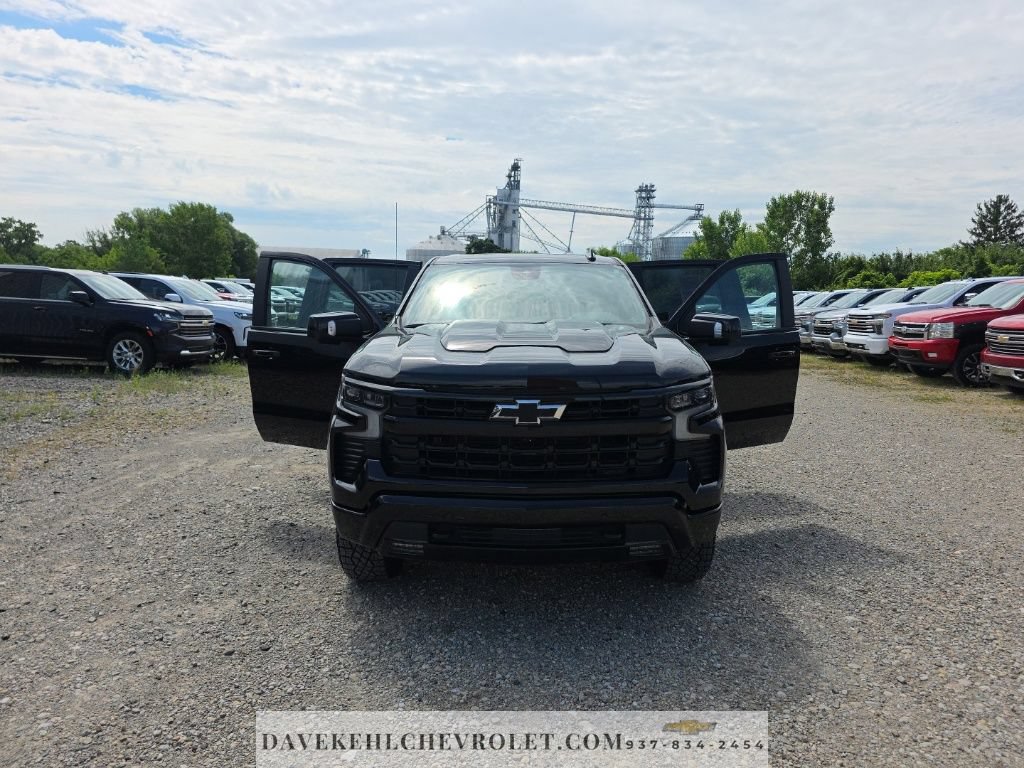 Used 2025 Chevrolet Silverado 1500 LT Trail Boss w/ LT Trail Boss Premium Package AWD/4WD image 41