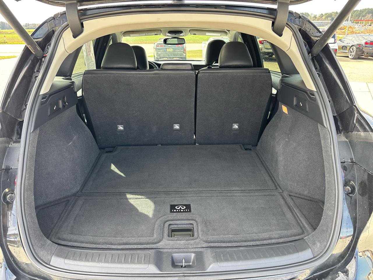 Used 2019 INFINITI QX50 Essential w/ Proactive Package AWD/4WD image 23