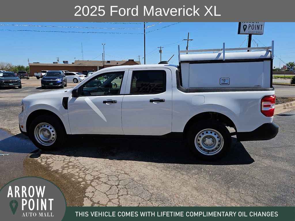 Used 2025 Ford Maverick XL w/ Equipment Group 102A image 7
